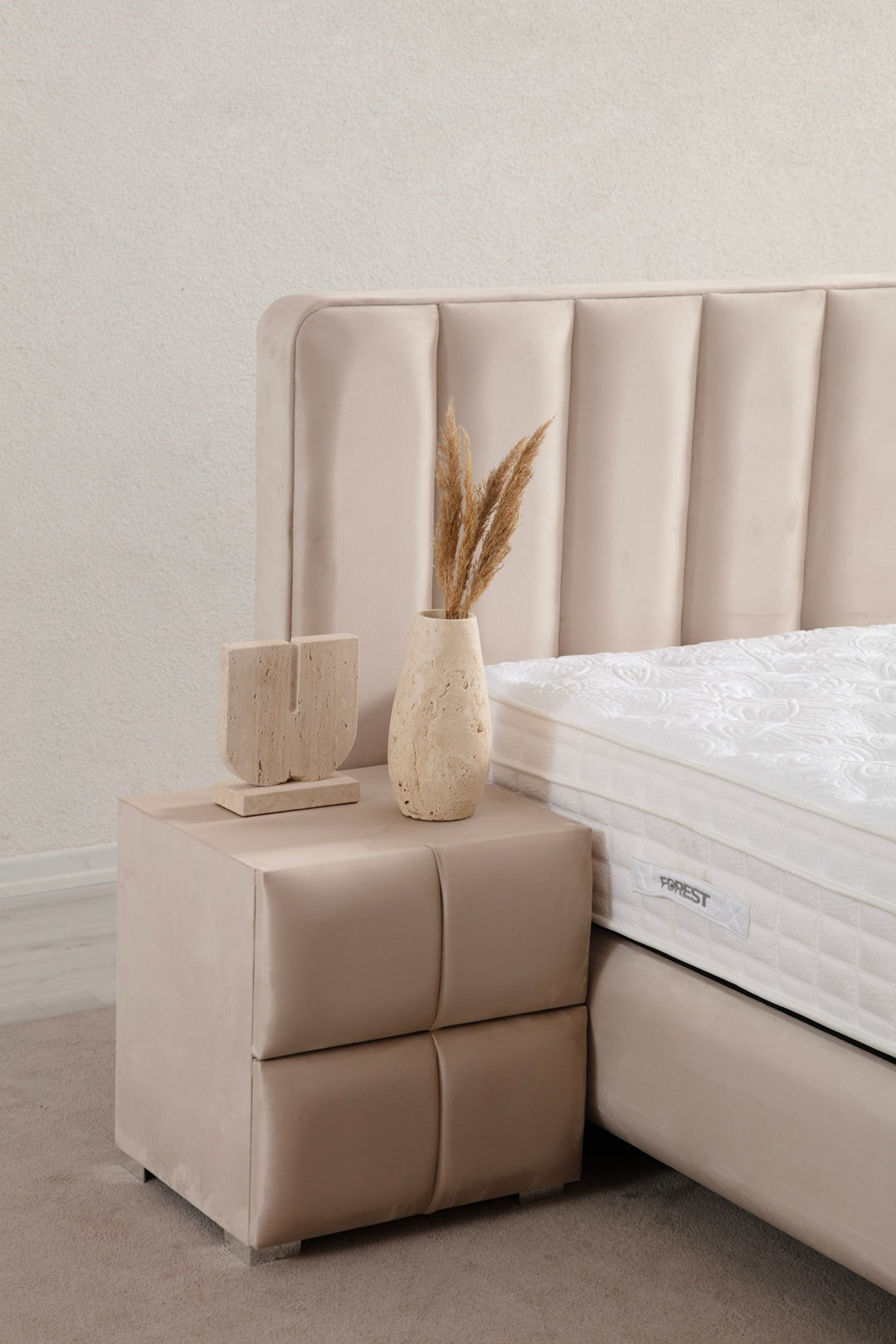 Lit Coffre DEFNE BEIGE - Velours