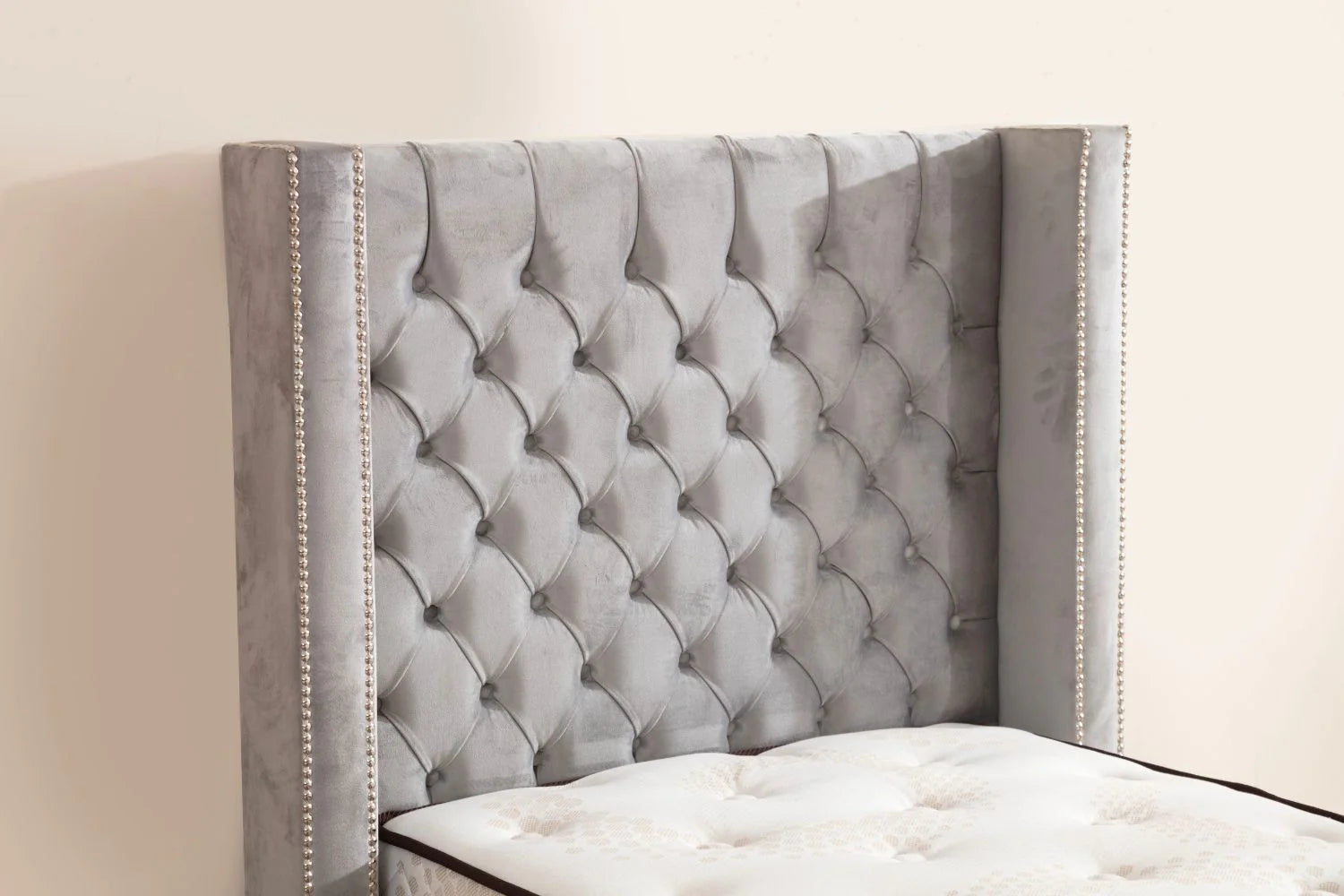 Lit Coffre 1 Place CLOUTÉ GRIS - Velours