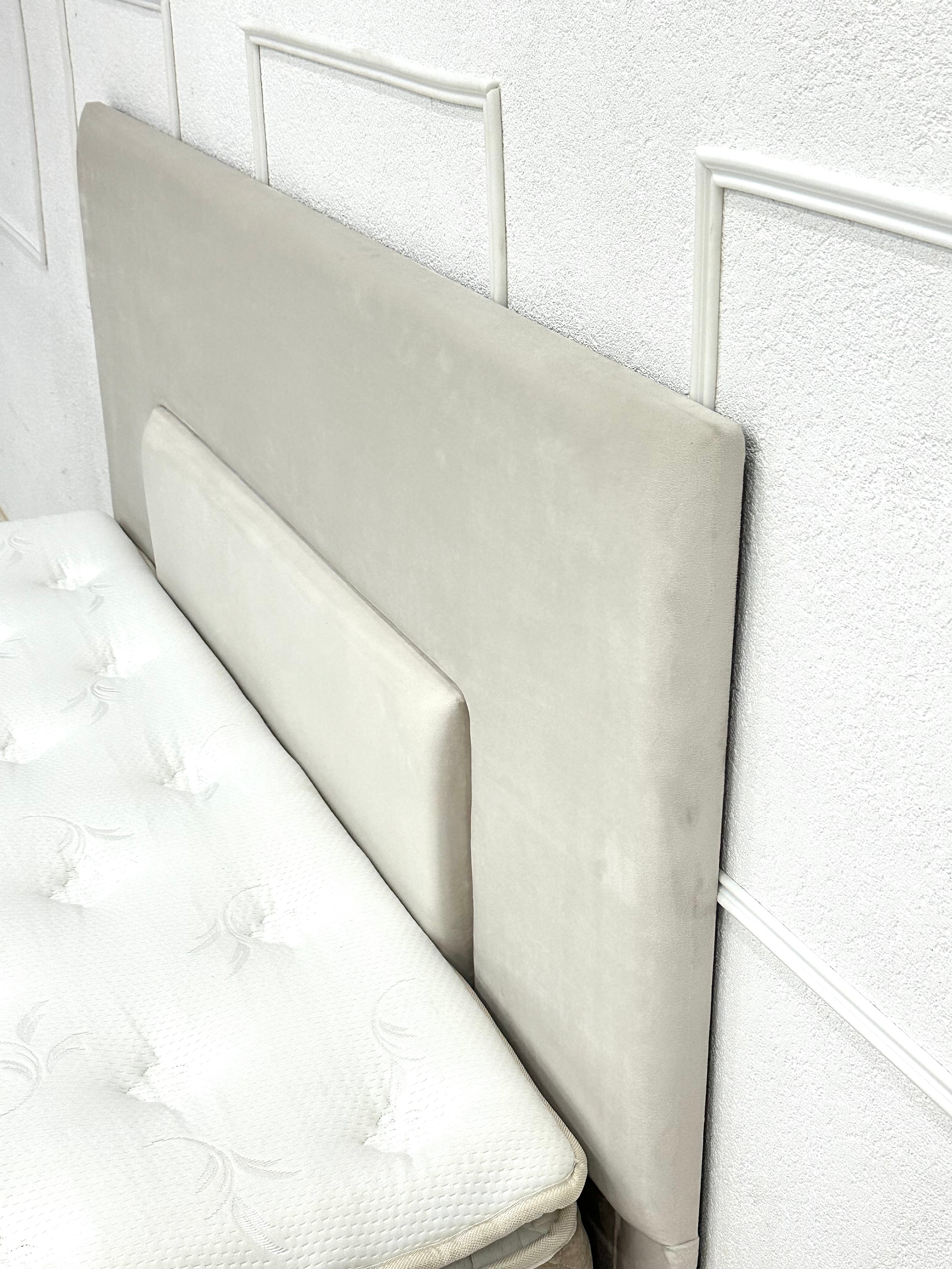 Lit Coffre NEVA BLANC CASSÉ - Velours